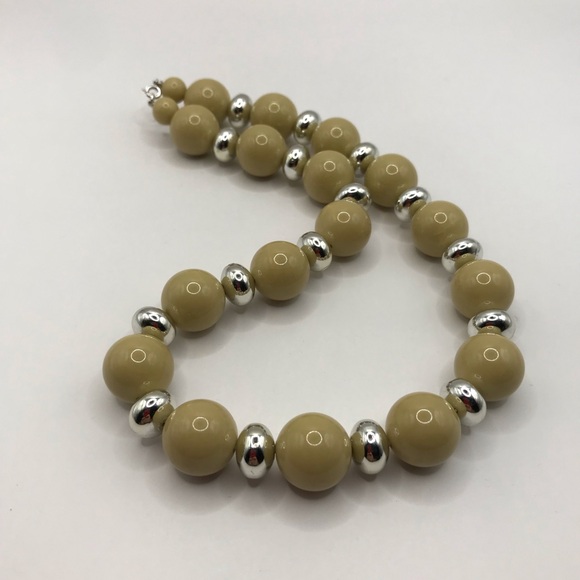 Vintage Tan and Silver-Tone Acrylic Beaded Necklace - Picture 5 of 7